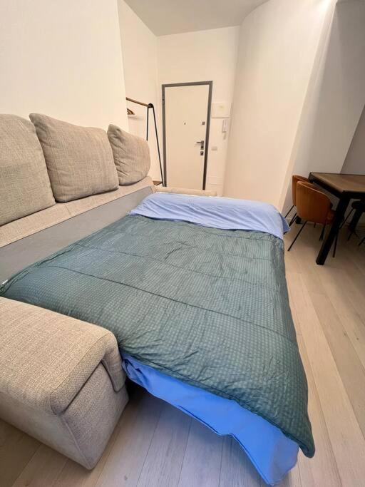 Modern Apartment - Walking Distance To Milan Central Station Zewnętrze zdjęcie